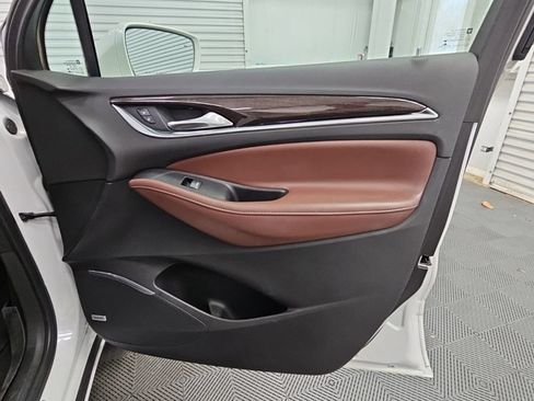 Used 2020 Buick Enclave Avenir w/ Avenir Technology Package FWD image 47
