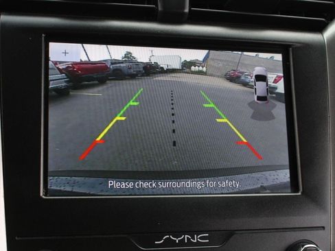 Used 2020 Ford Fusion SE FWD image 14