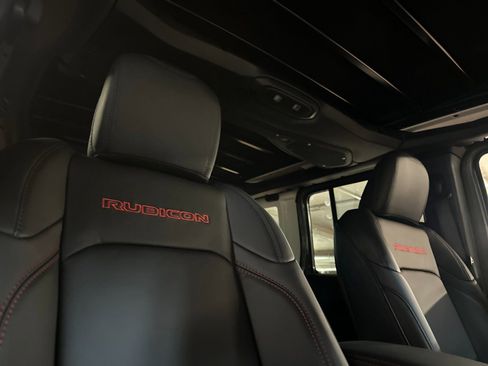 New 2026 Jeep Wrangler Unlimited Rubicon image 16