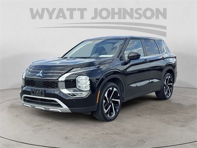 Used 2023 Mitsubishi Outlander SE