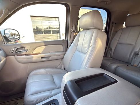 Used 2012 Chevrolet Tahoe LT image 29