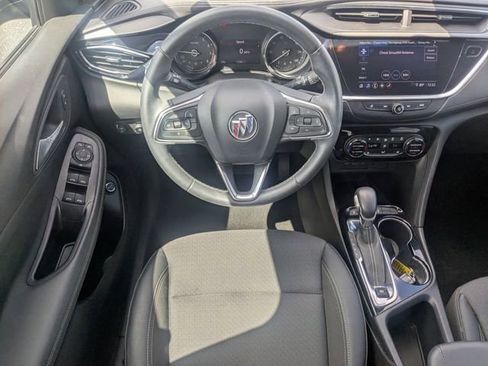 Used 2022 Buick Encore GX Select w/ Sport Touring Package image 19