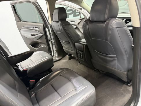 Used 2018 Buick Enclave Essence FWD image 49