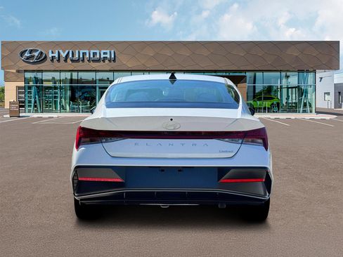 New 2026 Hyundai Elantra Limited image 6