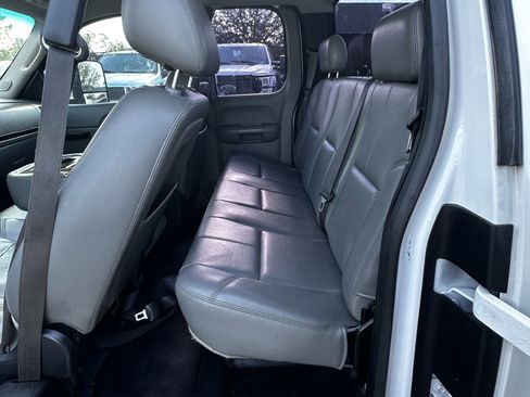 Used 2013 Chevrolet Silverado 3500 W/T image 15