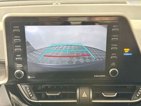 Used 2021 Toyota C-HR LE image 12