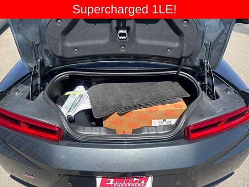 Used 2018 Chevrolet Camaro SS RWD image 22