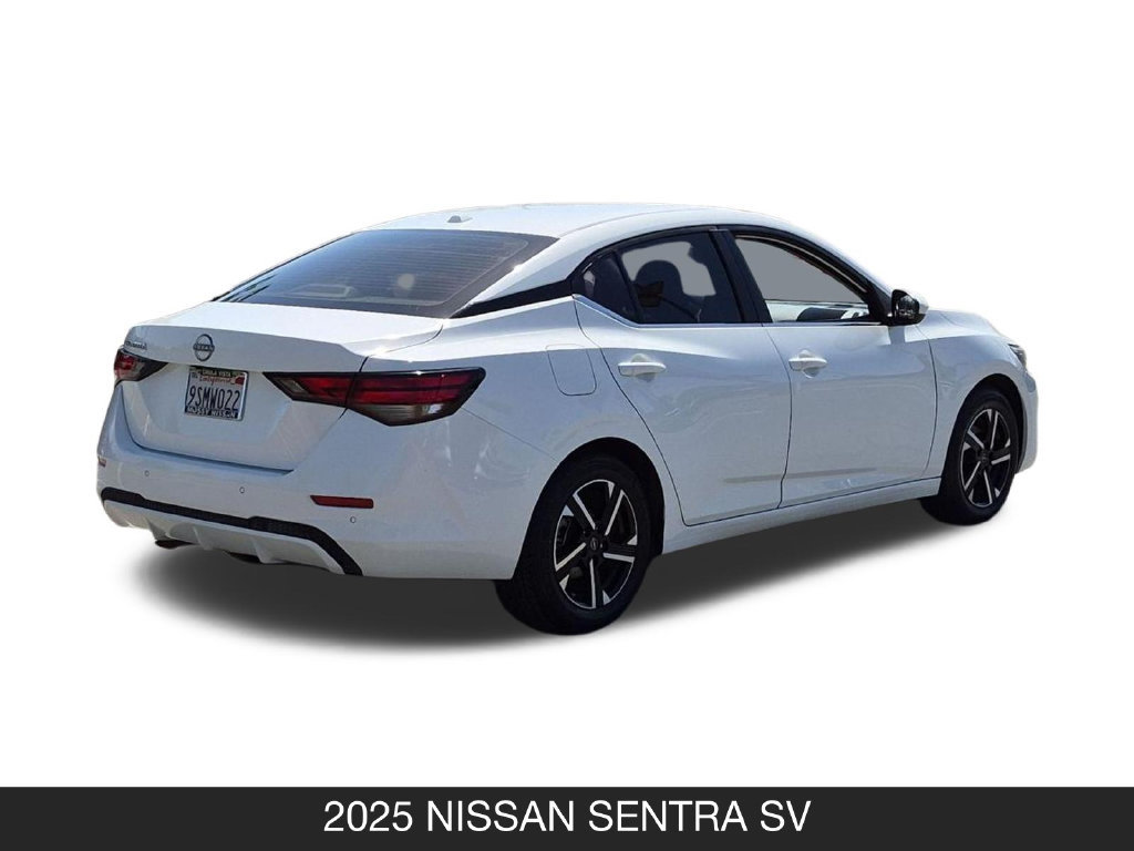 Used 2025 Nissan Sentra SV FWD image 9