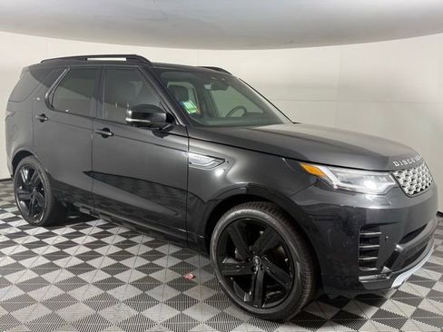 New 2026 Land Rover Discovery Limited Edition image 10