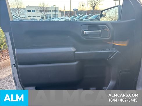 Used 2024 GMC Sierra 1500 Pro w/ Pro Value Package image 12