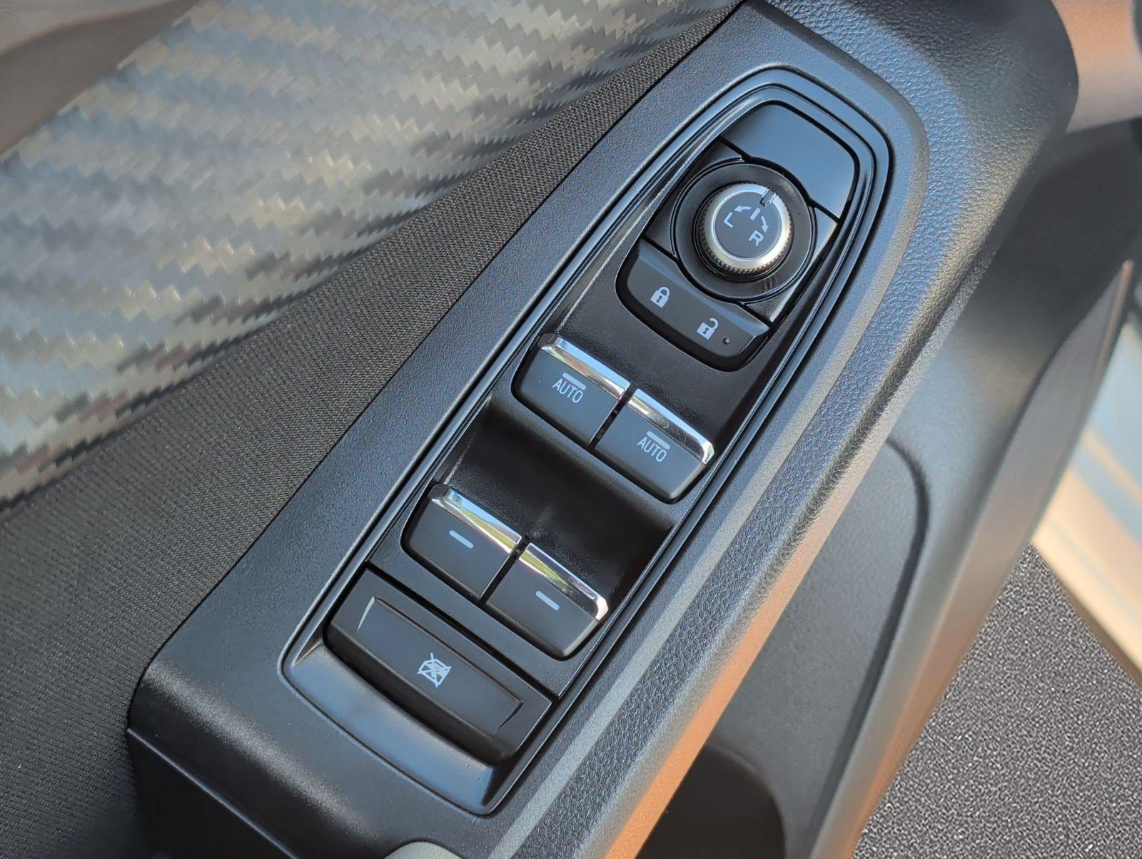 Used 2025 Subaru Ascent Premium AWD/4WD image 9