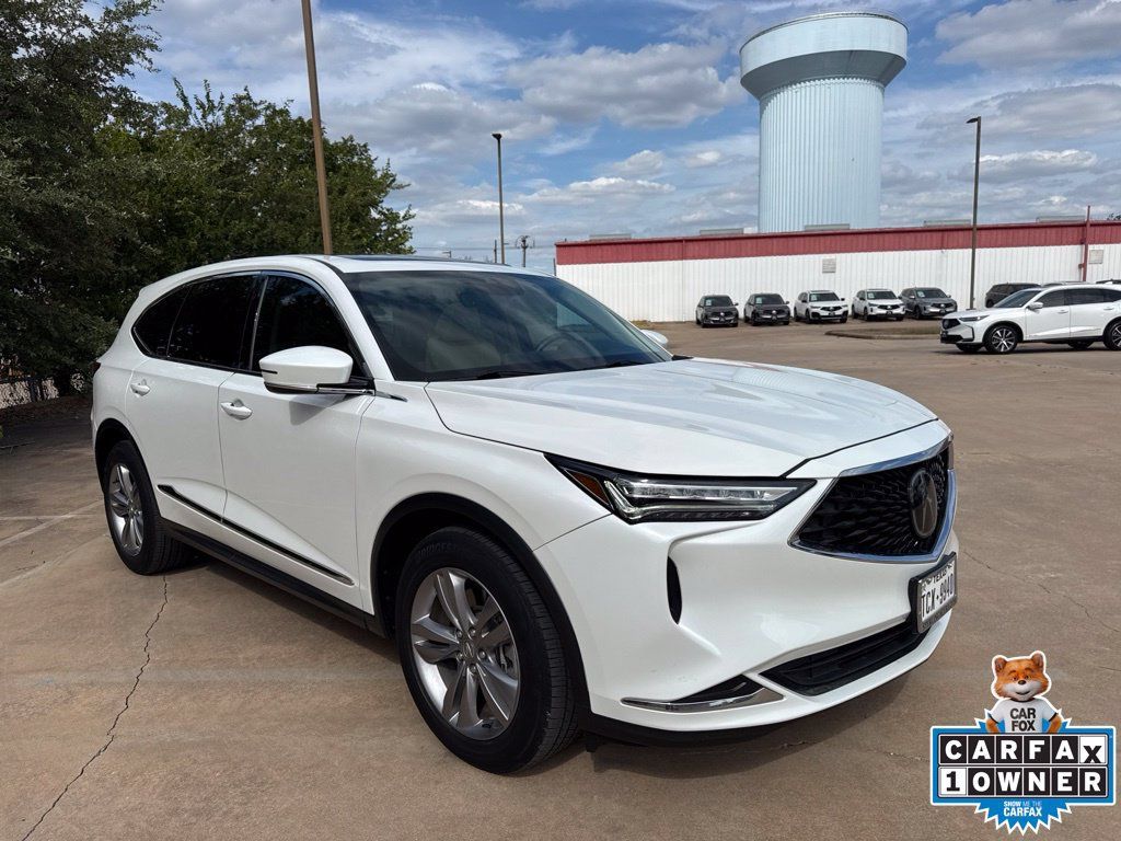 Used 2023 Acura MDX SH-AWD image 3