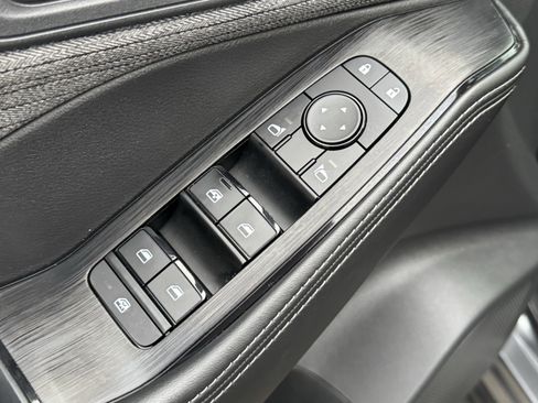 Certified 2021 Nissan Rogue SV image 24