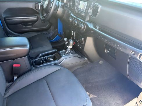 Used 2021 Jeep Wrangler Unlimited Sport image 12