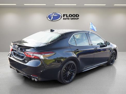 Used 2023 Toyota Camry XSE w/ Cold Weather Package AWD/4WD image 4