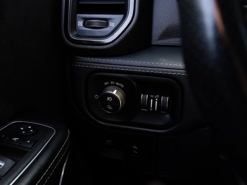 Used 2022 RAM 1500 TRX AWD/4WD image 14