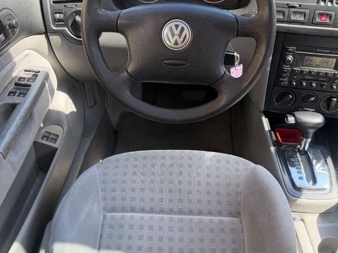 Used 2005 Volkswagen Jetta GLS FWD image 14
