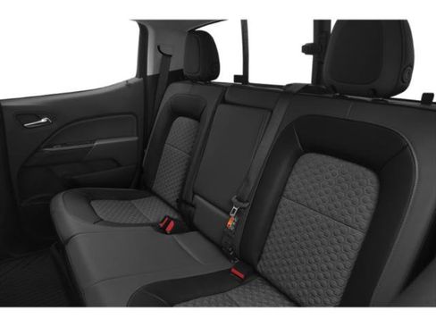 Used 2021 Chevrolet Colorado Z71 w/ Safety Package image 16
