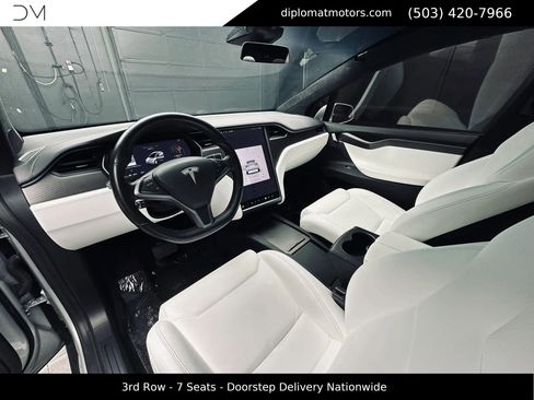 Used 2018 Tesla Model X 100D AWD/4WD image 17