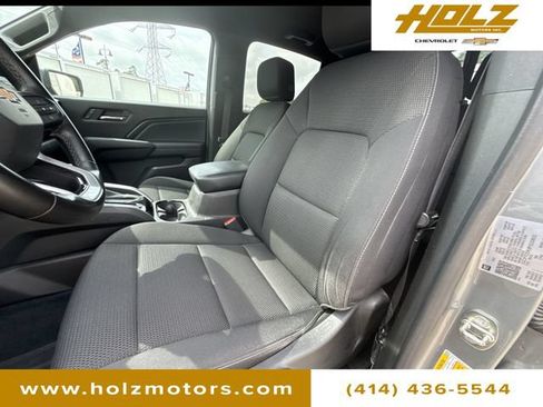 Certified 2023 Chevrolet Colorado LT w/ LT Convenience Package II AWD/4WD image 34