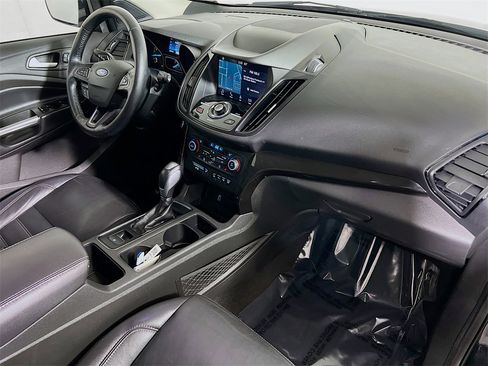 Used 2019 Ford Escape Titanium image 26