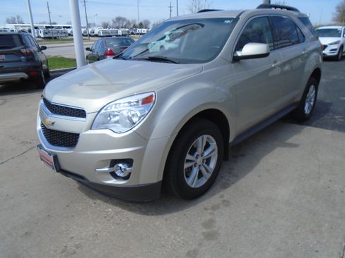 Used 2015 Chevrolet Equinox LT w/ Driver Convenience Package image 6