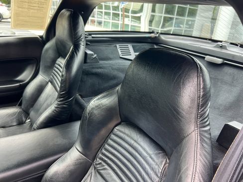 Used 1995 Chevrolet Corvette Coupe RWD image 9