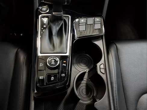 Used 2024 Kia Sportage X-Line w/ X-Line Premium Package AWD/4WD image 16