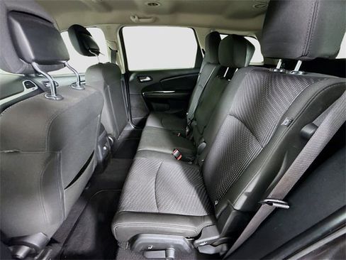 Used 2019 Dodge Journey SE w/ Connectivity Group image 22