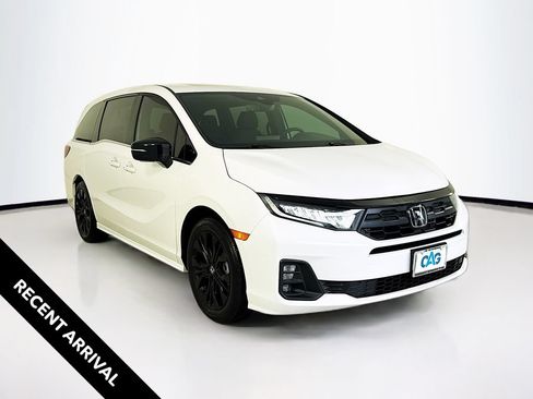 Used 2026 Honda Odyssey Sport-L image 1