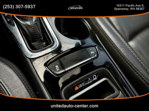 Used 2016 Chevrolet Cruze Premier image 14