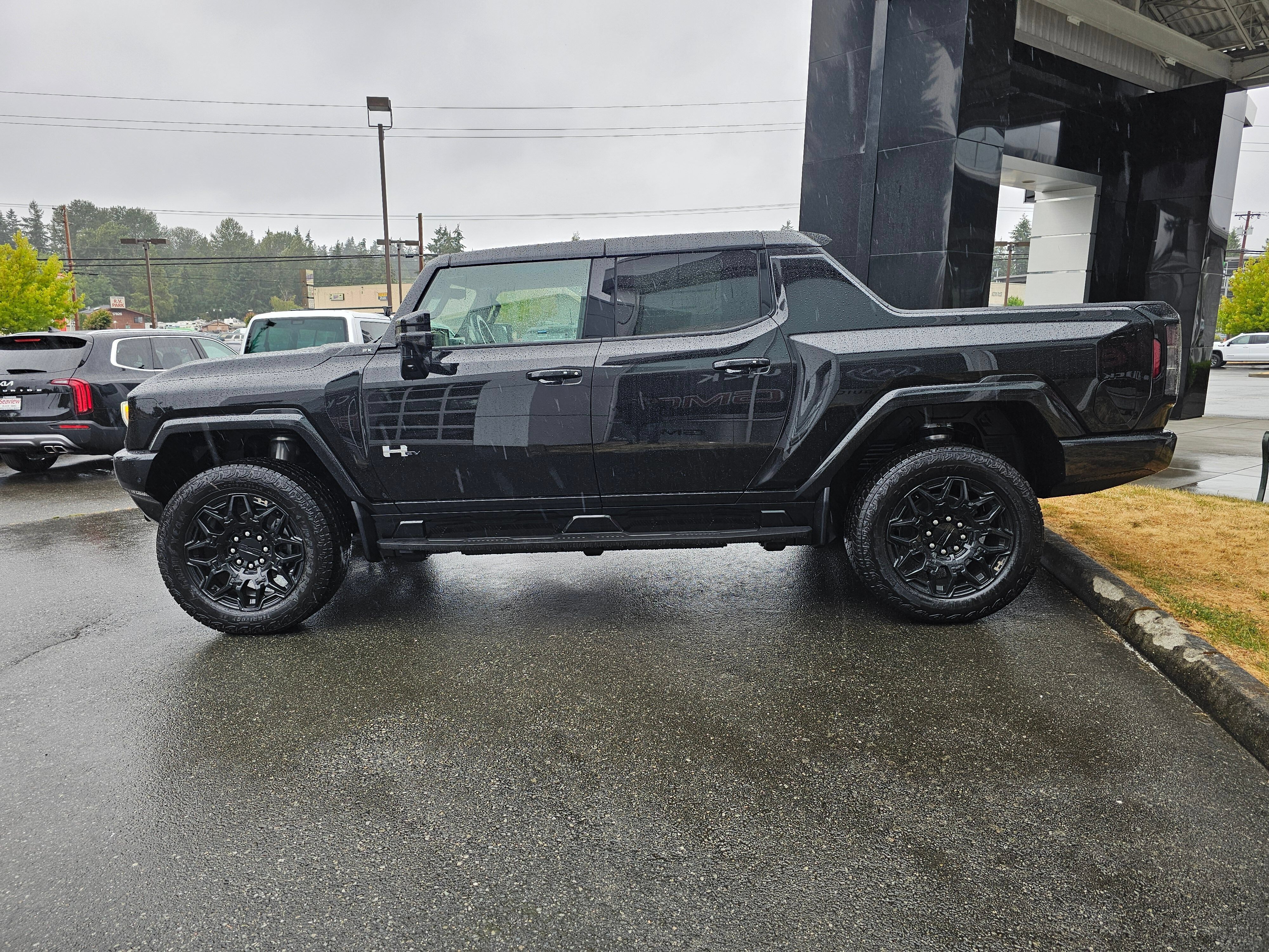 New 2024 GMC Hummer EV 2X AWD/4WD image 4