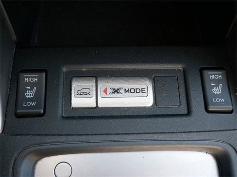 Used 2018 Subaru Forester 2.5i Premium w/ All-Weather Package image 26