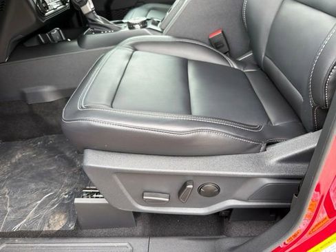New 2026 Ford Bronco Outer Banks AWD/4WD image 12