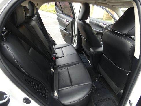 Used 2015 Lexus CT 200h image 41