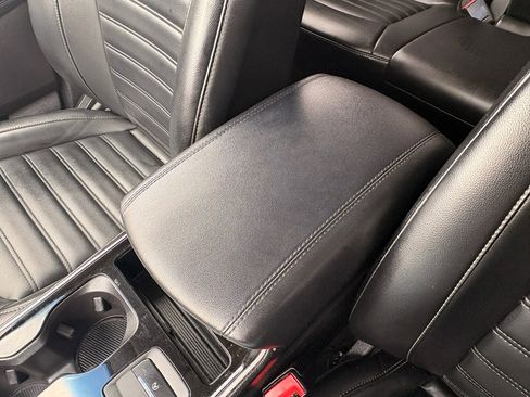 Used 2019 Ford Edge SEL w/ Equipment Group 201A AWD/4WD image 26