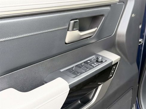 Used 2023 Toyota Tundra Limited w/ Power Package image 18