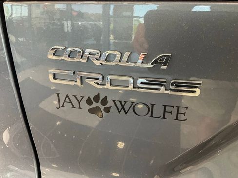 New 2026 Toyota Corolla Cross LE AWD/4WD image 18