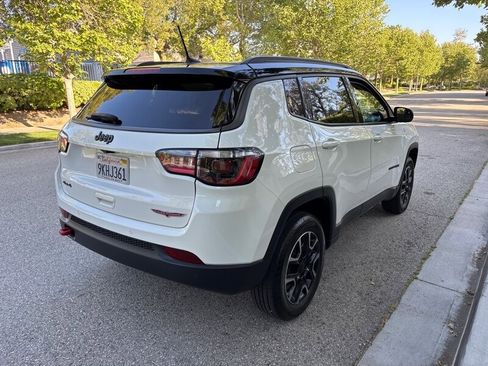 Used 2021 Jeep Compass Trailhawk image 5