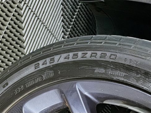 Used 2023 Dodge Challenger R/T w/ Plus Package image 33