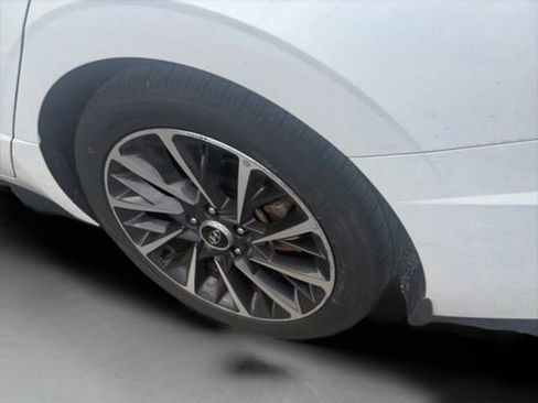 Used 2022 Hyundai Sonata Limited FWD image 42