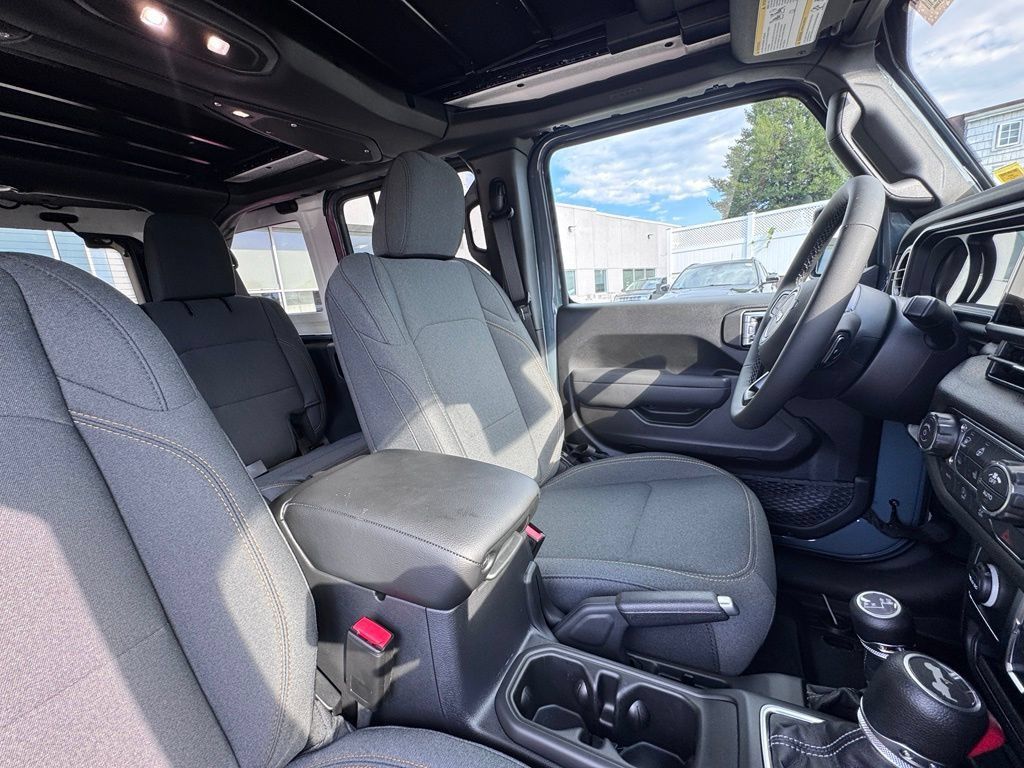 New 2026 Jeep Wrangler Unlimited Sport AWD/4WD image 19