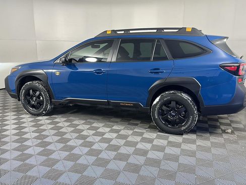 Used 2025 Subaru Outback Wilderness image 8