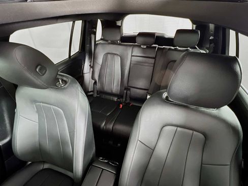 Used 2023 Mercedes-Benz GLB 250 4MATIC image 22