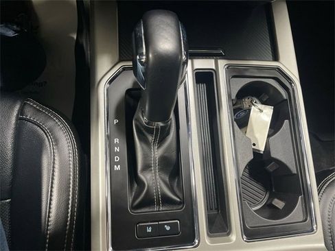 Used 2019 Ford F150 Lariat w/ Equipment Group 502A Luxury image 20