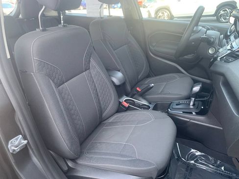 Used 2018 Ford Fiesta SE w/ Equipment Group 201A FWD image 19