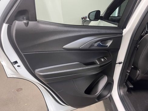 Used 2023 Chevrolet TrailBlazer RS image 19