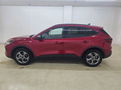Used 2025 Ford Escape ST-Line AWD/4WD image 16