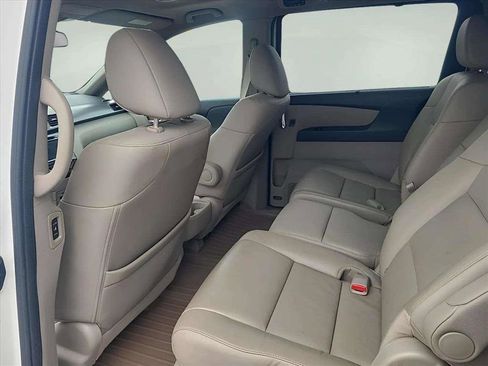 Used 2015 Honda Odyssey Touring Elite image 21