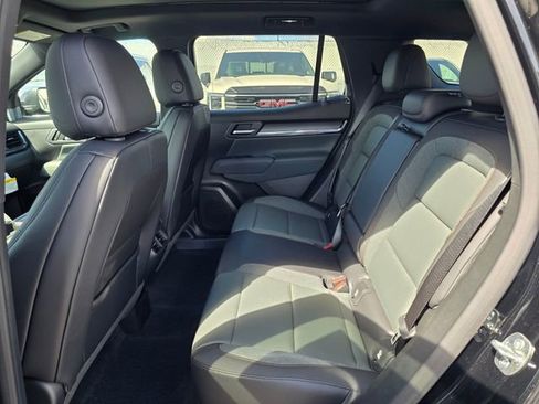 New 2026 GMC Terrain AT4 w/ Technology Package II AWD/4WD image 16